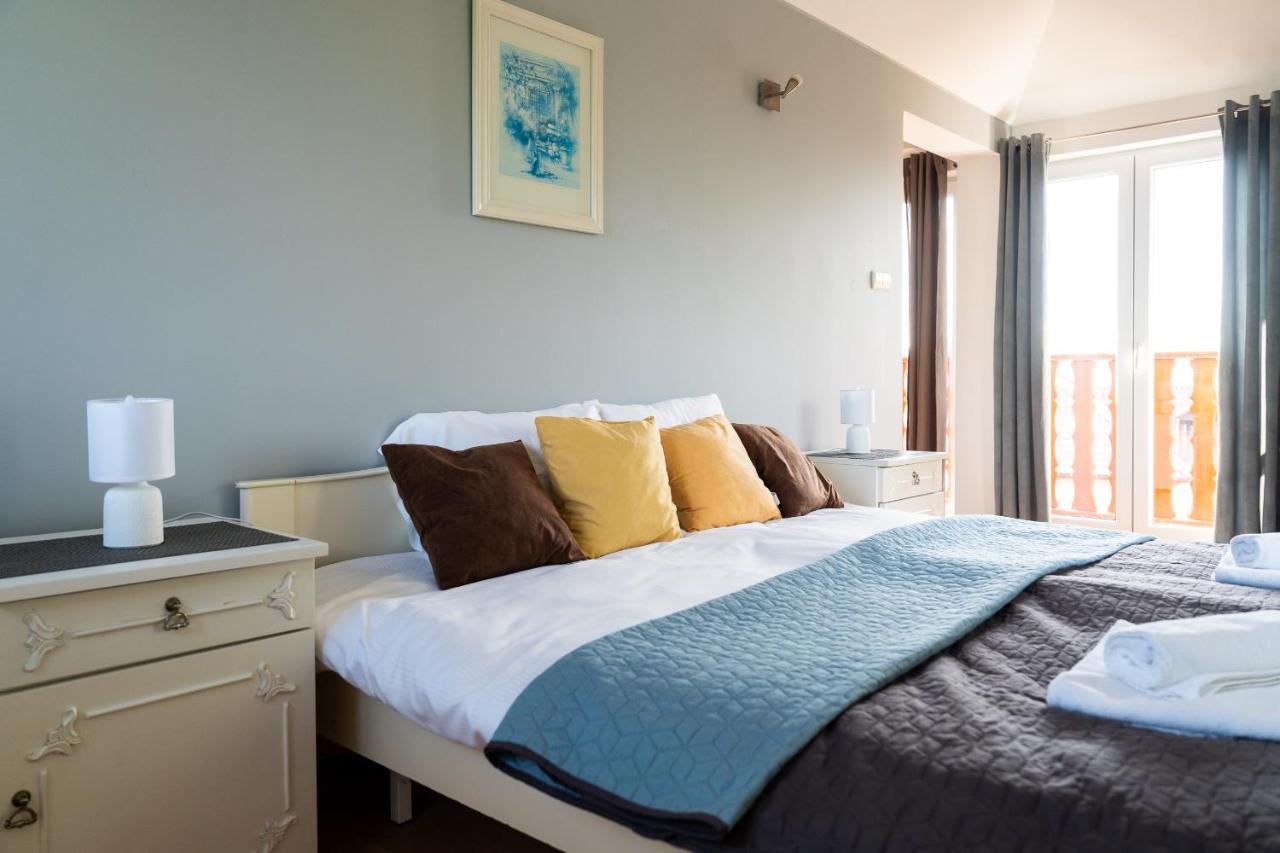 Apartament Green Hill Z Balkonem I Widokiem Na Karkonosze - Space Apart Jelenia Gora Ngoại thất bức ảnh