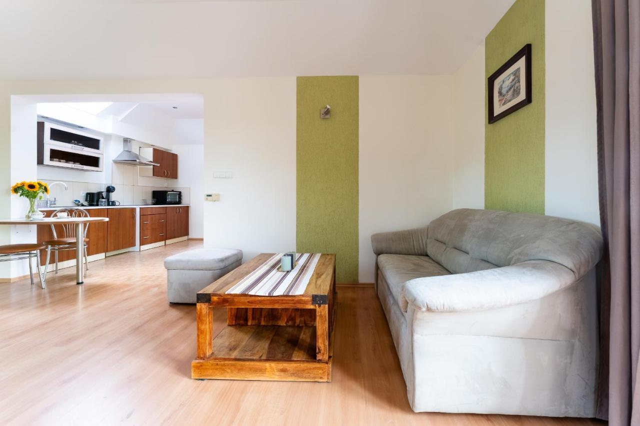 Apartament Green Hill Z Balkonem I Widokiem Na Karkonosze - Space Apart Jelenia Gora Ngoại thất bức ảnh
