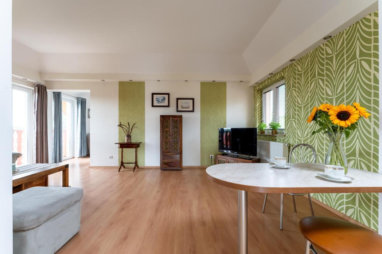 Apartament Green Hill Z Balkonem I Widokiem Na Karkonosze - Space Apart Jelenia Gora Ngoại thất bức ảnh