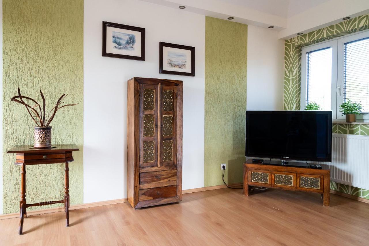 Apartament Green Hill Z Balkonem I Widokiem Na Karkonosze - Space Apart Jelenia Gora Ngoại thất bức ảnh