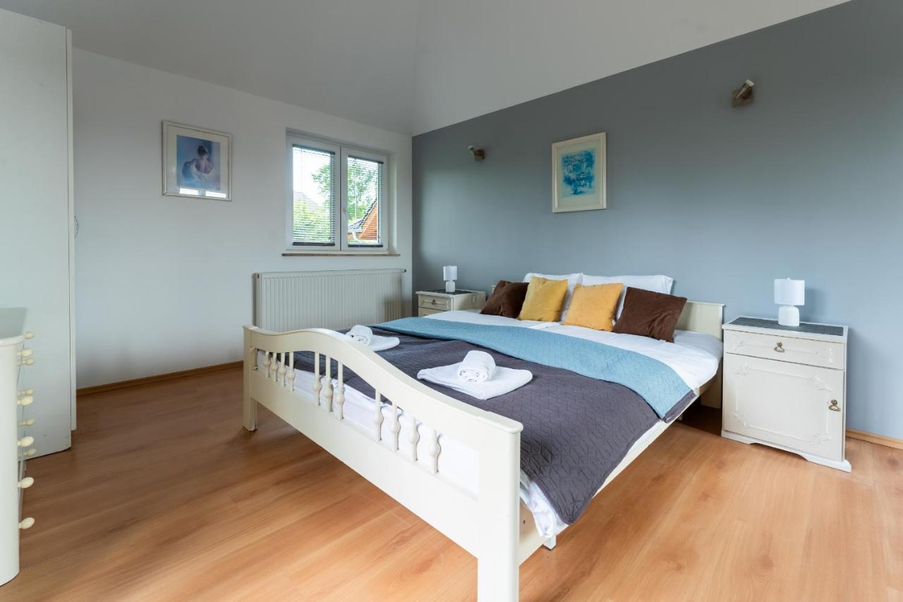 Apartament Green Hill Z Balkonem I Widokiem Na Karkonosze - Space Apart Jelenia Gora Ngoại thất bức ảnh