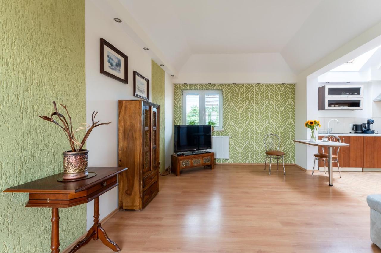 Apartament Green Hill Z Balkonem I Widokiem Na Karkonosze - Space Apart Jelenia Gora Ngoại thất bức ảnh